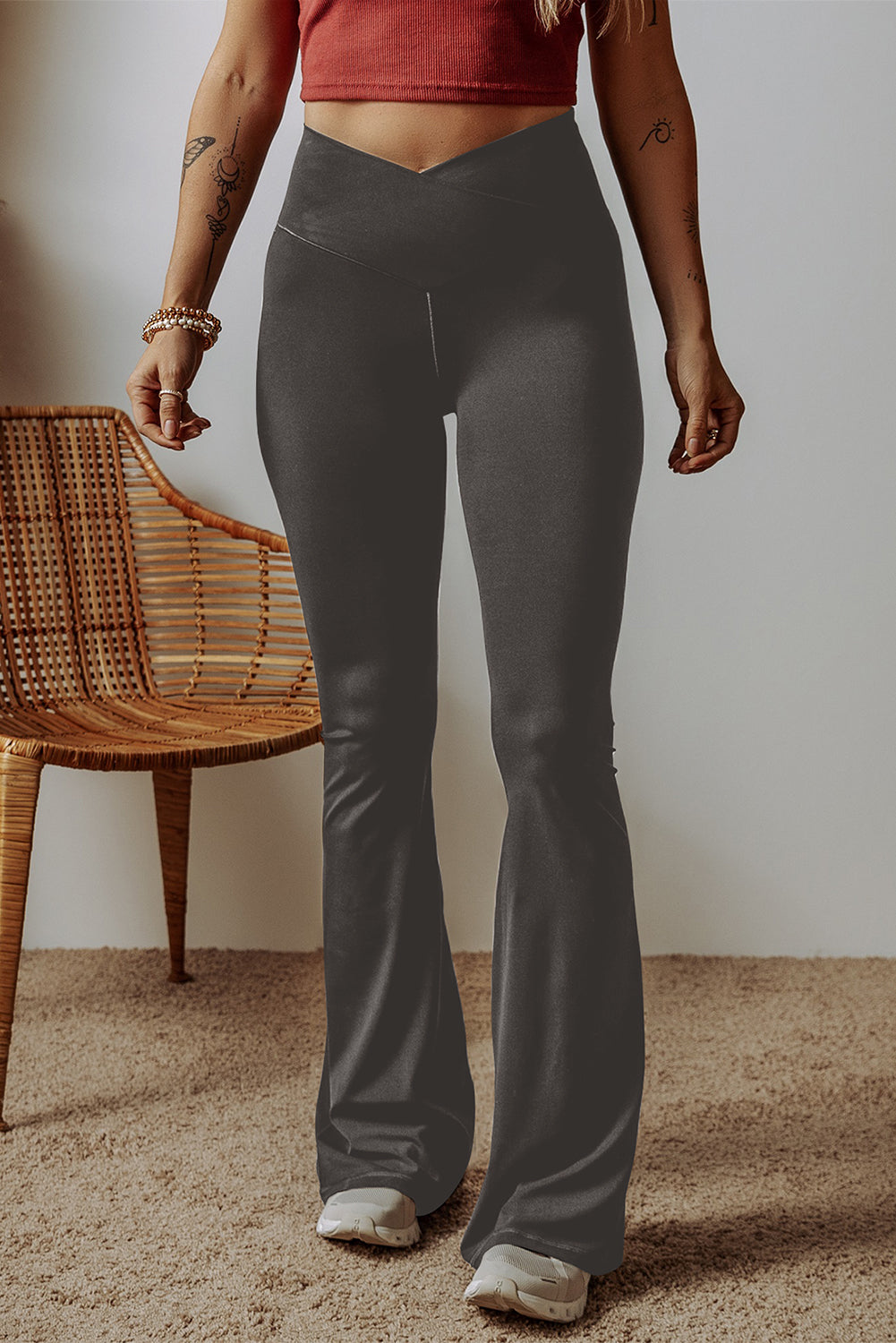 High, V Shape Waist Leggings - Flared Leg