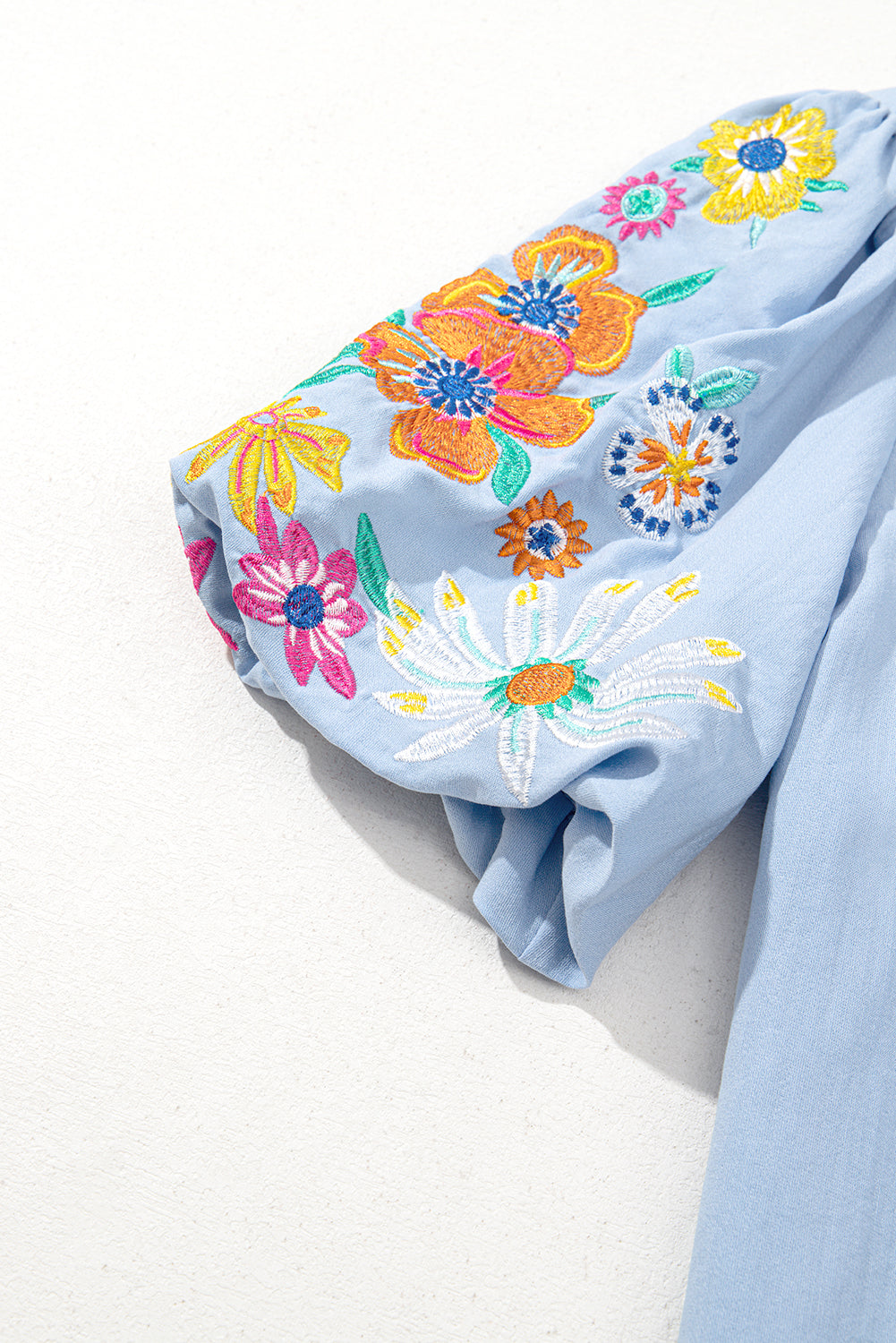 Floral Embroidered Puff Sleeve Blouse